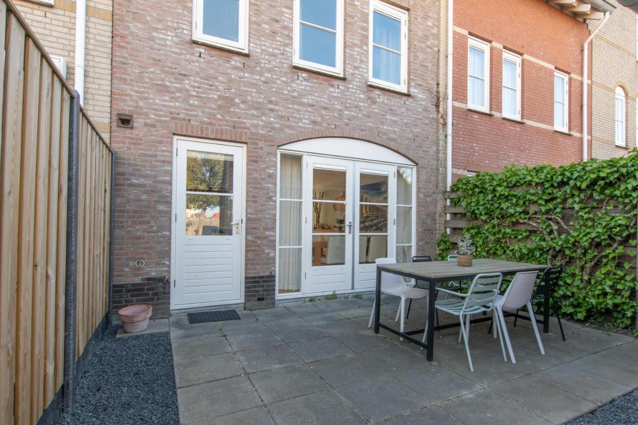 Middensluis Vakantiehuis Wemeldinge Bagian luar foto